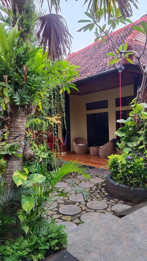The Arya Guest House Gilimanuk Ngoại thất bức ảnh