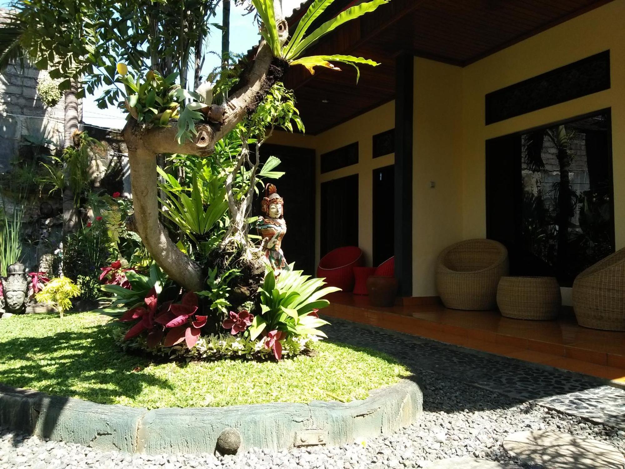The Arya Guest House Gilimanuk Ngoại thất bức ảnh